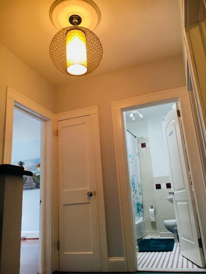 Best Bedroom Next To Jhu Baltimore Luaran gambar